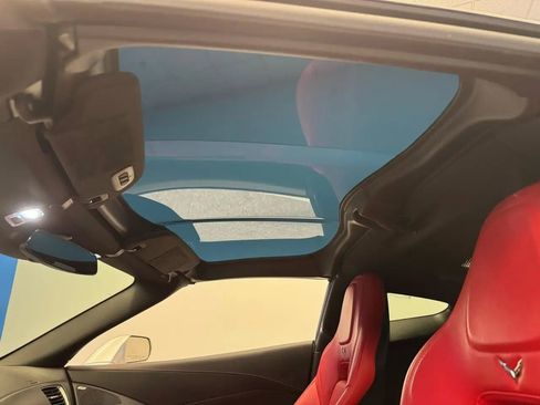 Used 2019 Chevrolet Corvette Z06 RWD image 12