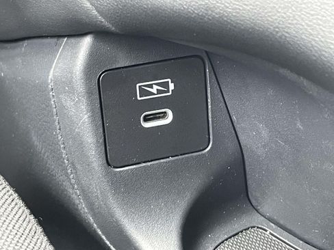 Used 2026 Honda HR-V LX image 29
