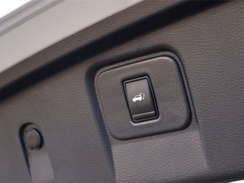 Certified 2020 Nissan Murano SL image 8