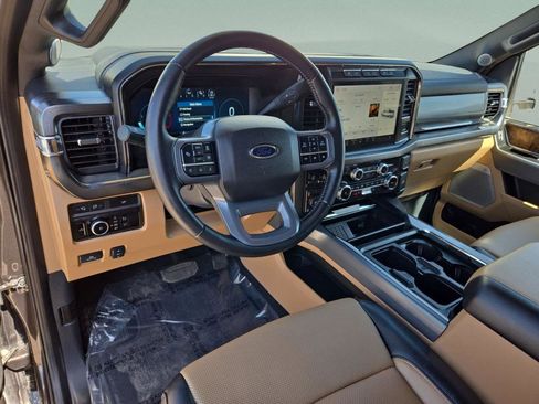 Used 2024 Ford F250 Lariat w/ Lariat Ultimate Package image 35
