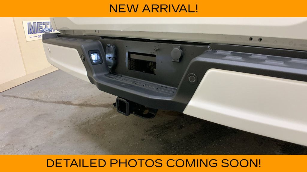 Used 2025 Ford F150 Lightning XLT AWD/4WD image 19