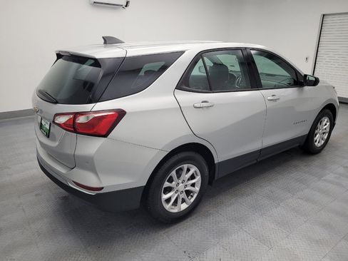 Used 2018 Chevrolet Equinox LS FWD image 10