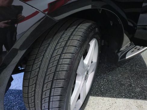 Used 2018 Mercedes-Benz GLE 350 4MATIC w/ Premium 1 Package image 8