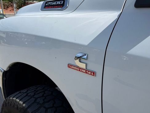 Used 2020 RAM 2500 Big Horn w/ Level 1 Equipment Group AWD/4WD image 11