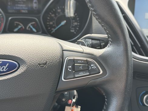 Used 2017 Ford Escape SE w/ Equipment Group 201A AWD/4WD image 20