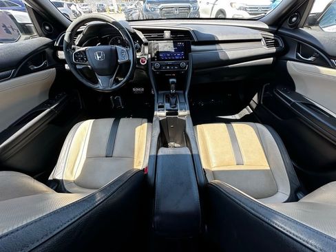 Used 2018 Honda Civic Sport Touring image 19