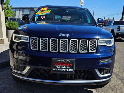 Used 2018 Jeep Grand Cherokee Summit AWD/4WD image 5