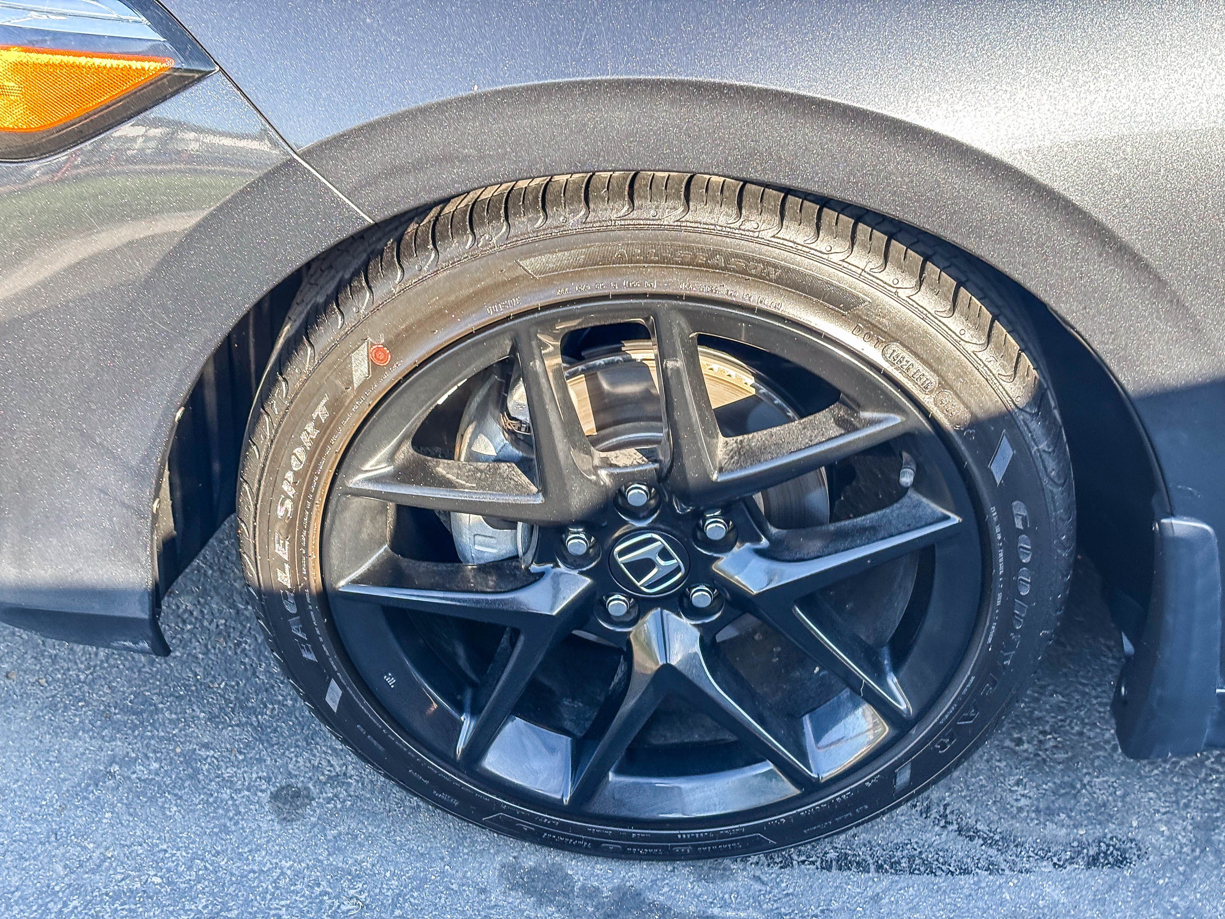 Used 2025 Honda Civic Sport image 11