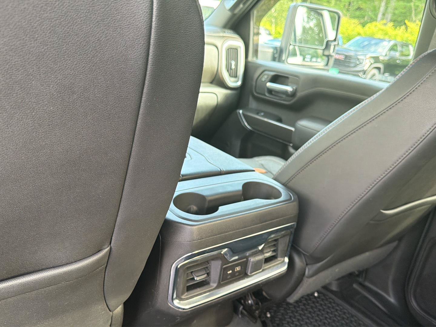 Certified 2022 GMC Sierra 2500 AT4 AWD/4WD image 18