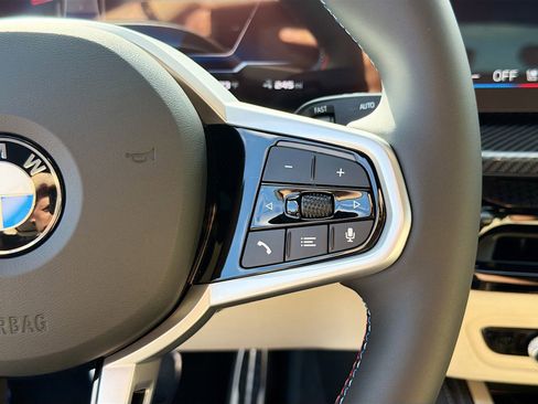 New 2026 BMW i4 M60 w/ Premium Package image 40