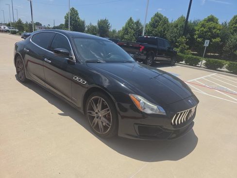 Used 2017 Maserati Quattroporte S GranSport Q4 AWD/4WD image 3