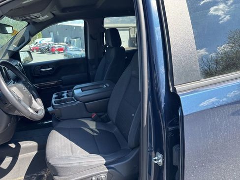 Used 2022 Chevrolet Silverado 1500 RST image 11