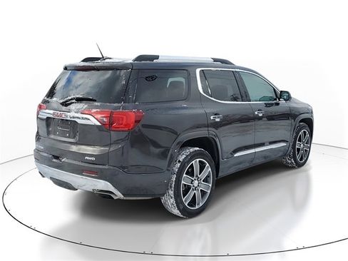 Used 2018 GMC Acadia Denali w/ Technology Package image 4