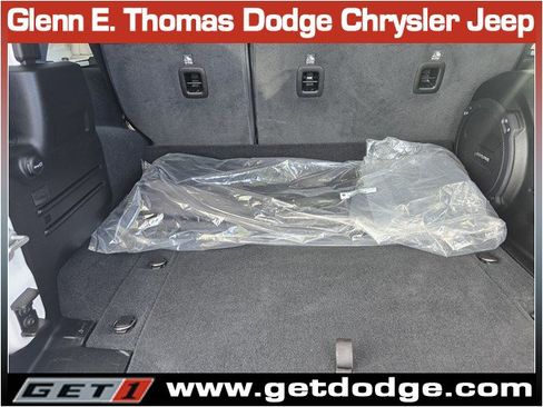 Used 2023 Jeep Wrangler Sahara w/ Safety Group image 29