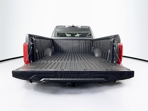 Used 2025 Toyota Tundra SR5 AWD/4WD image 36