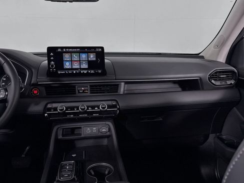 Used 2023 Honda Pilot Touring image 12