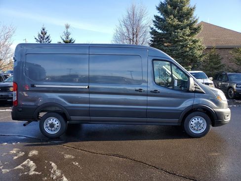 New 2026 Ford Transit 250 148 Medium Roof Extended AWD w/ Exterior Upgrade Package image 35