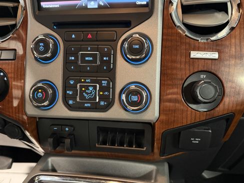 Used 2016 Ford F350 King Ranch image 10