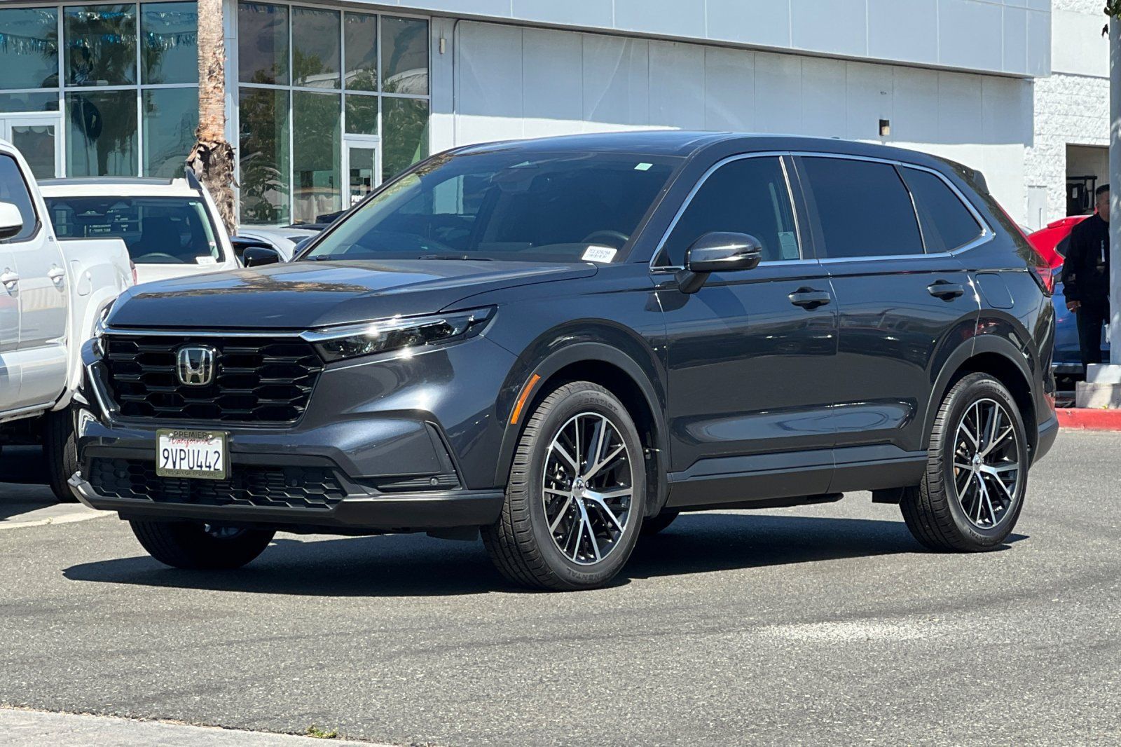 Used 2024 Honda CR-V EX-L image 8
