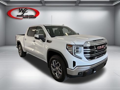 New 2026 GMC Sierra 1500 SLT AWD/4WD image 3