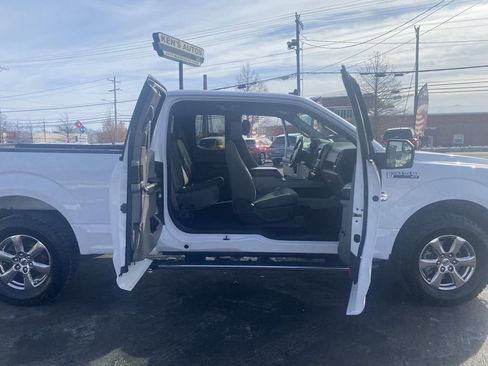 Used 2019 Ford F150 XLT w/ Equipment Group 302A Luxury image 30