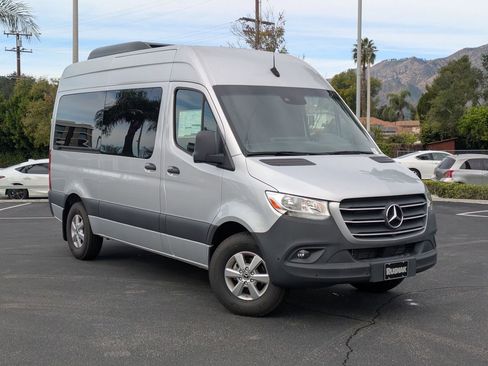 New 2024 Mercedes-Benz Sprinter 2500 image 1