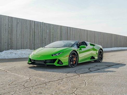 Used 2022 Lamborghini Huracan EVO image 30