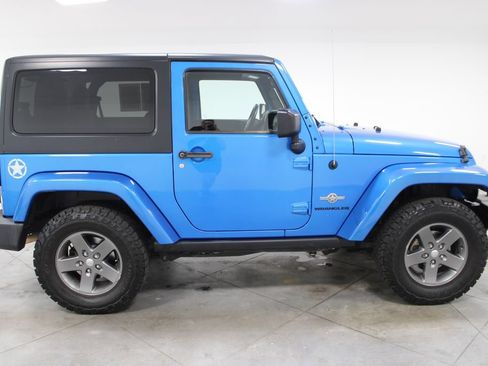 Used 2015 Jeep Wrangler Sport AWD/4WD image 11