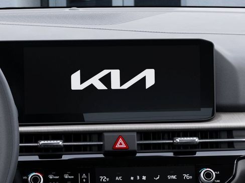 New 2026 Kia Sportage X-Line w/ X-Line Premium Package image 20