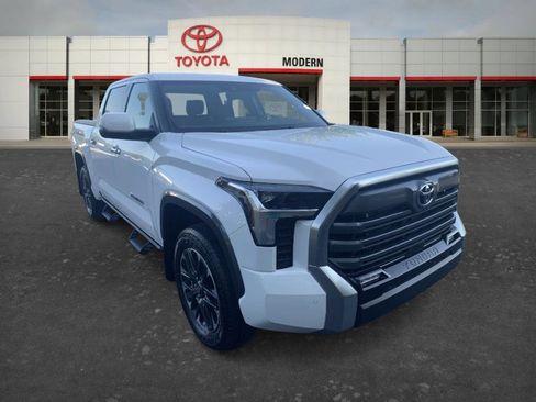 Certified 2025 Toyota Tundra Limited AWD/4WD image 3