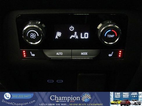 Used 2024 Chevrolet Traverse RS w/ LPO, Floor Liner Package AWD/4WD image 25