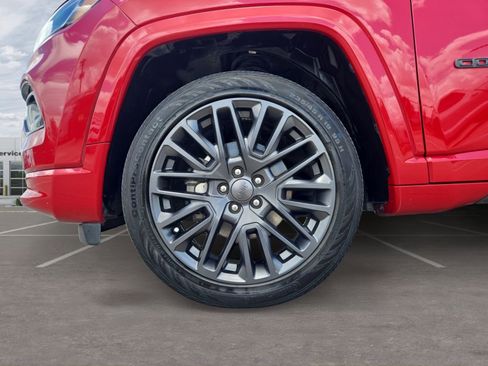 Used 2022 Jeep Compass Limited AWD/4WD image 11