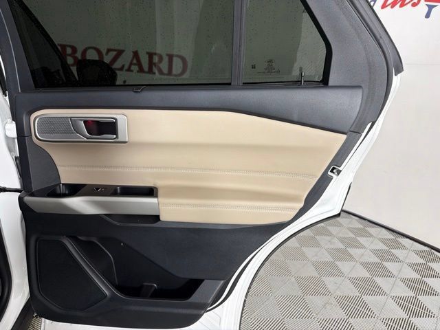 Used 2023 Ford Explorer Limited RWD image 37