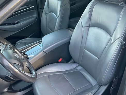 Used 2019 Buick Enclave Premium w/ Experience Buick Package AWD/4WD image 16