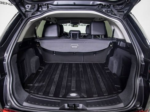 Used 2025 Land Rover Discovery Sport S AWD/4WD image 8