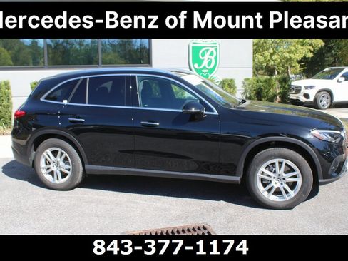 Certified 2025 Mercedes-Benz GLC 300 image 3