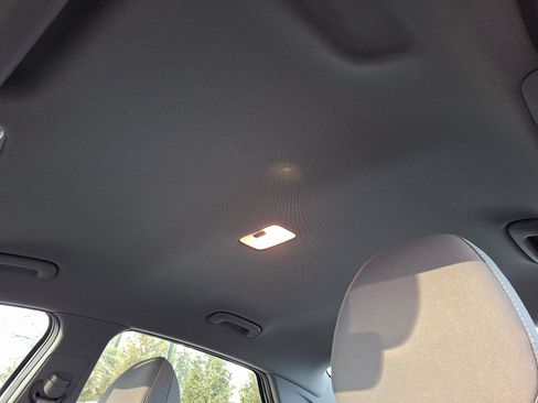 Certified 2023 Hyundai Elantra SEL w/ Convenience Package image 21