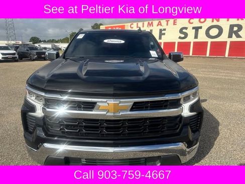Used 2022 Chevrolet Silverado 1500 LT RWD image 2