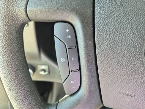 New 2025 Chevrolet Express 3500 w/ Power Convenience Package image 17