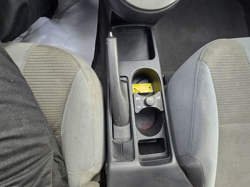 Used 2012 Nissan Sentra 2.0 SR w/ Special Edition Pkg image 21