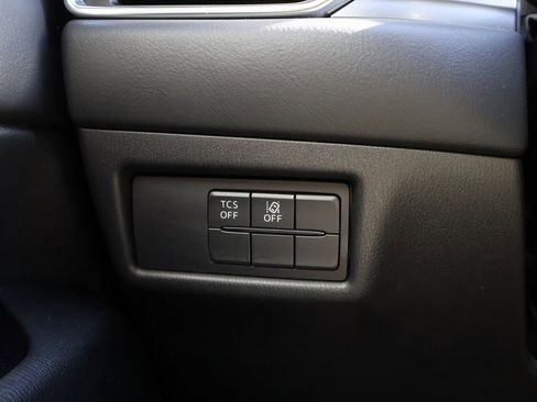 Used 2020 MAZDA CX-5 Touring image 31