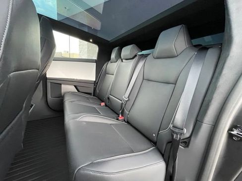 Used 2024 Tesla Cybertruck Cyberbeast AWD/4WD image 22