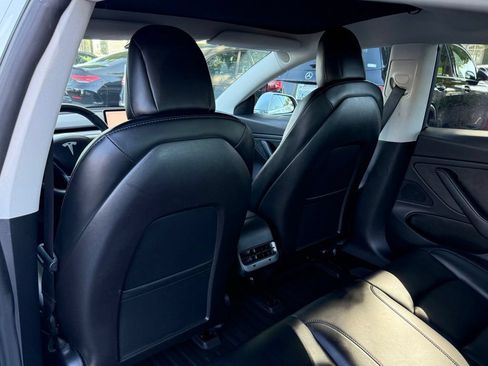 Used 2019 Tesla Model 3 Standard Range Plus RWD image 23