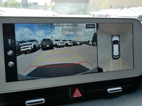 Certified 2024 Hyundai Ioniq 5 Limited AWD/4WD image 33