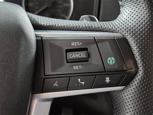 Used 2022 Mitsubishi Outlander SE image 22