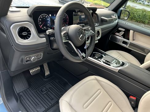 Certified 2025 Mercedes-Benz G 550 image 18