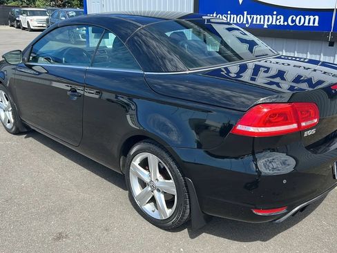 Used 2012 Volkswagen Eos Lux FWD image 11