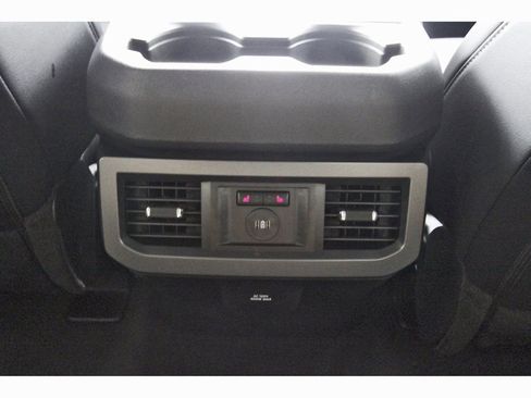 Used 2025 Ford F250 Lariat w/ Black Appearance Package image 15