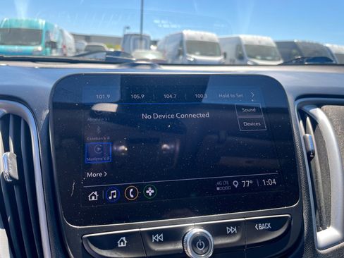 Used 2021 Chevrolet Malibu RS image 14