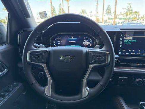 Used 2026 Chevrolet Silverado 1500 RST AWD/4WD image 17